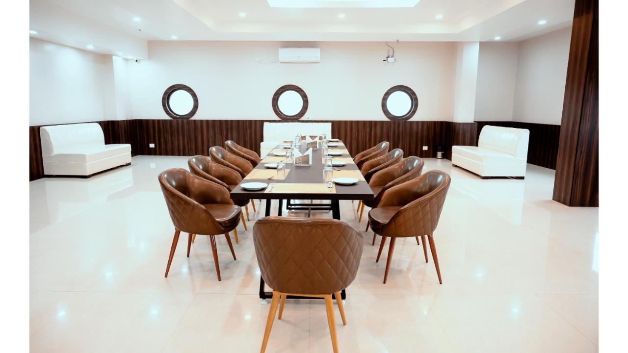 Hotel Dc Star Tarapith Luaran gambar